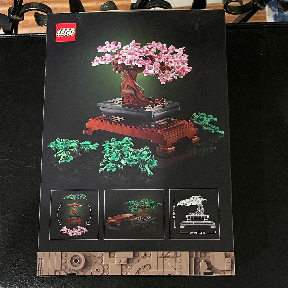 Lego Botanical Collection Bonsai Tree - Green and Brown - Picture 3 of 5